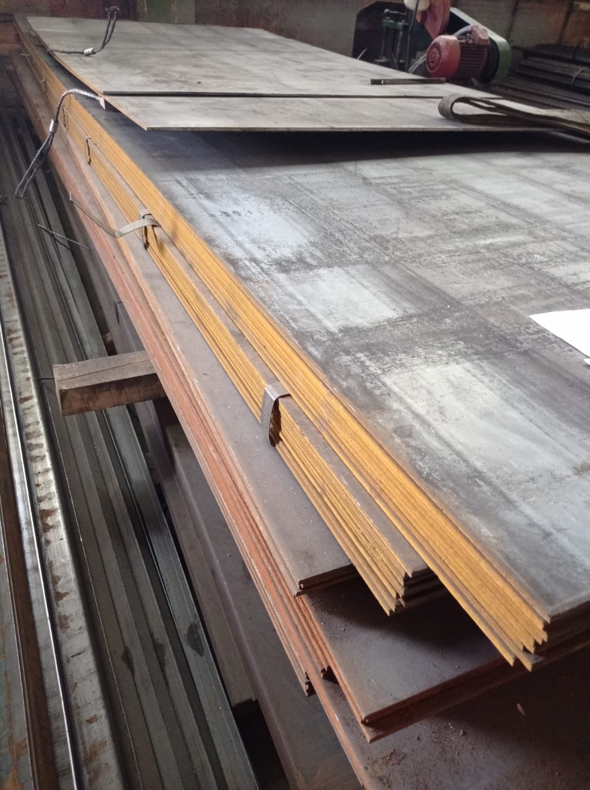 Лист горячекатаный 8мм 1500х5000 цена в Екатеринбурге