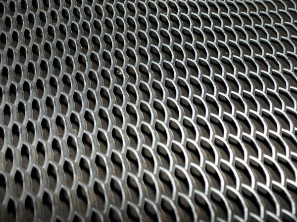 Лист просечно-вытяжной ПВЛ www.metall.ekatr.ru